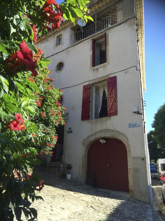 ホテル Chez Les Amis Saint-Nazaire-de-Ladarez エクステリア 写真